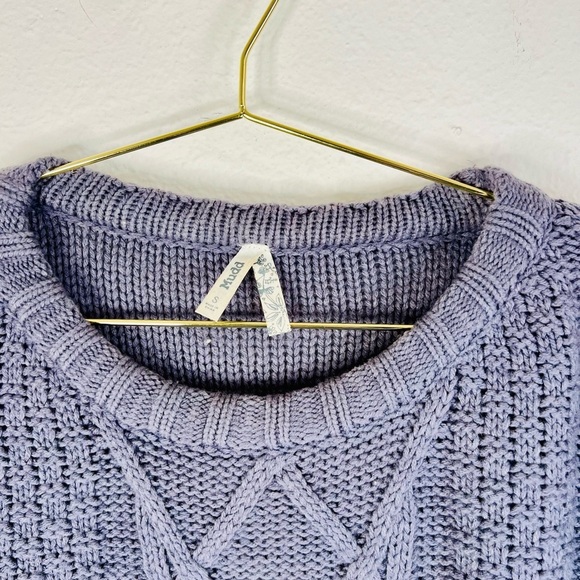 Mudd Gray Cable Knit Cropped Sweater Women's Small Cozy Fall Winter Top Pullover - Picture 4 of 14